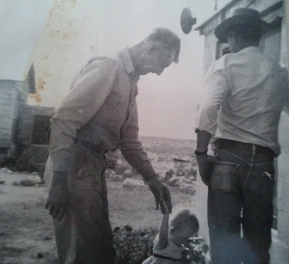 Cedar Station TX - Grandfather, father & girl