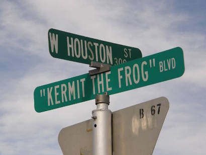 Kermit TX - "Kermit the Frog" Blvd sign