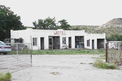 Nickel Creek Tx Motel