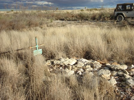 Mass grave of Chinese railroad workers near Penwell